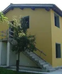 Casa indipendente a Barga Casa indipendente a Barga