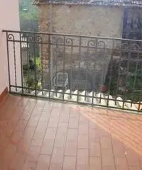 Borgo a Mozzano Vendita Casa indipendente Borgo a Mozzano Vendita Casa indipendente