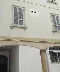 Monza: Appartamento Bilocale Monza: Appartamento Bilocale