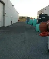 Affitto Capannone in Via Siligato