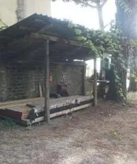 Affitto Magazzino in Via Spinabella Affitto Magazzino in Via Spinabella