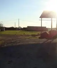 Affitto Magazzino in Via Casale di Castellaccio