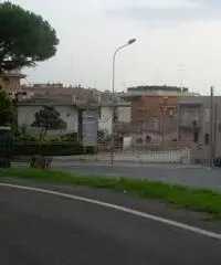 Affitto Magazzino in via mura castellane