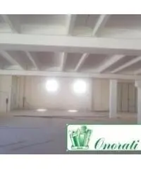 Bagni Di Tivoli: Affitto Magazzino da 810mq Bagni Di Tivoli: Affitto Magazzino da 810mq