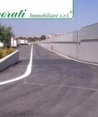 Bagni Di Tivoli: Vendita Capannone in Via Tiburtina Valeria Bagni Di Tivoli: Vendita Capannone in Via Tiburtina Valeria