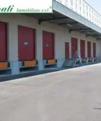 Bagni Di Tivoli: Vendita Capannone in Via Tiburtina Valeria Bagni Di Tivoli: Vendita Capannone in Via Tiburtina Valeria