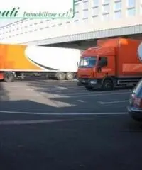 Bagni Di Tivoli: Vendita Capannone in Via Tiburtina Valeria Bagni Di Tivoli: Vendita Capannone in Via Tiburtina Valeria