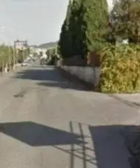 Cecchina: Vendita Capannone in Via Variante di Cancelliera Cecchina: Vendita Capannone in Via Variante di Cancelliera