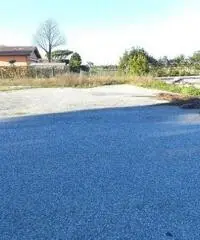 Fregene: Affitto Capannone in Viale di Porto Fregene: Affitto Capannone in Viale di Porto