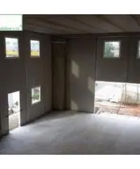 Guidonia: Vendita Laboratorio da 245mq con ascensore Guidonia: Vendita Laboratorio da 245mq con ascensore