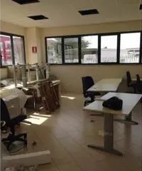 Monterotondo Scalo: Vendita Capannone in Via T. Edison