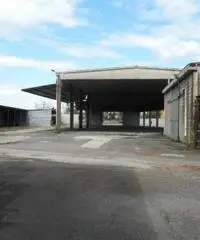 Monterotondo Scalo: Vendita Capannone in via I. Galvani