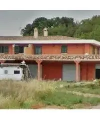 Nuova Florida: Affitto Magazzino in Largo Milano