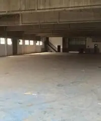 Pavona: Affitto Capannone da 800mq Pavona: Affitto Capannone da 800mq