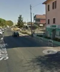 Pavona: Vendita Magazzino in Via degli Olmi