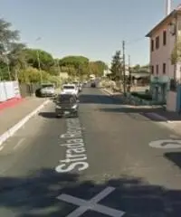 Pavona: Vendita Magazzino in Via degli Olmi