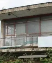 Pian Di Gerri: Vendita Capannone in Via Appia Sud, 3 angolo Via Caranella Pian Di Gerri: Vendita Capannone in Via Appia Sud, 3 angolo Via Caranella