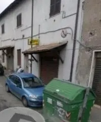 Quarantola: Vendita Capannone in Via Napoli, 179 Quarantola: Vendita Capannone in Via Napoli, 179