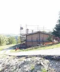 Santa Lucia: Vendita Magazzino in Via Palombarese