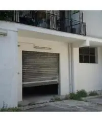 Santa Maria Delle Mole: Vendita Magazzino in Via Antonio Fantinnoli, 58 Santa Maria Delle Mole: Vendita Magazzino in Via Antonio Fantinnoli, 58