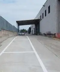 Vendita Capannone da 900mq Vendita Capannone da 900mq