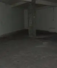 Magazzino di 180 mq COD. 0063 Magazzino di 180 mq COD. 0063