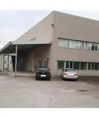 Vendita Capannone in Strada Fino Vendita Capannone in Strada Fino