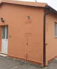 Laboratorio in vendita a SAN FREDIANO A SETTIMO - Cascina 30 mq  Rif: 477304 Laboratorio in vendita a SAN FREDIANO A SETTIMO - Cascina 30 mq  Rif: 477304