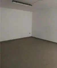 LOCALE DEPOSITO CENTRO STORICO - POTENZA LOCALE DEPOSITO CENTRO STORICO - POTENZA