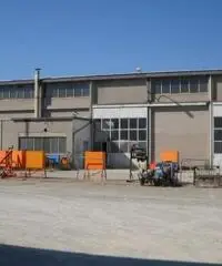 Vendita Capannone in via Destra Senio Vendita Capannone in via Destra Senio