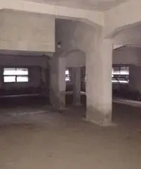 Pressi Piazza Garibaldi, deposito con accesso carrabile, cod. LS 14295