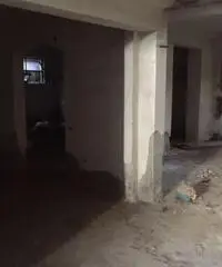 Pressi Piazza Garibaldi, deposito con accesso carrabile, cod. LS 14295