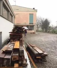 Capannone / Fondo in vendita a Reggio nell'Emilia, Masone Capannone / Fondo in vendita a Reggio nell'Emilia, Masone