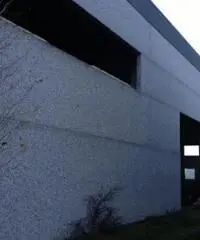Capannone / Fondo in vendita a Reggio nell'Emilia, Masone Capannone / Fondo in vendita a Reggio nell'Emilia, Masone