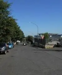 Vendita Capannone in via della produzione  15 Vendita Capannone in via della produzione  15