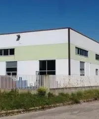 Vendita Capannone in Via Valle Settedue Vendita Capannone in Via Valle Settedue