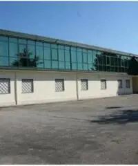 Vendita Capannone in via dell'artigianato Vendita Capannone in via dell'artigianato