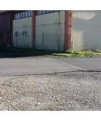 Vendita Capannone in via braccianese claudia km 18,700