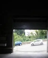 Vendita Magazzino in Via Fontana Maggiore