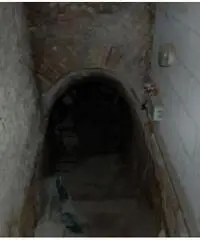 Vendita Magazzino in via Giuseppe Garibaldi Vendita Magazzino in via Giuseppe Garibaldi