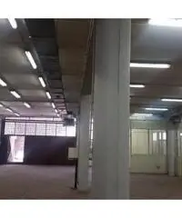 Vendita Magazzino in Via Lucrezia Romana