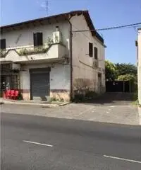 Vendita Magazzino in Via Emilia Romagna Vendita Magazzino in Via Emilia Romagna