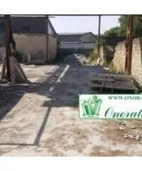 Villa Adriana: Affitto Capannone in Via Maremmana Inferiore