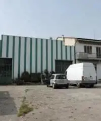 Vendita Magazzino in via Padana inferiore Est   47