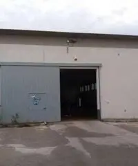 Affitto Capannone in via del commercio, 1/a Affitto Capannone in via del commercio, 1/a