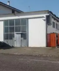 Vendita capannone mq. 220 - Molinella Vendita capannone mq. 220 - Molinella