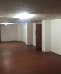 Vendita Magazzino da 215mq