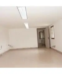 Affitto Magazzino in Via Guglielmo Marconi