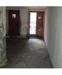 Vendita Magazzino in Via Lazzaro Spallanzani Vendita Magazzino in Via Lazzaro Spallanzani