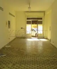 Magazzino in affitto a Catanzaro, Centro Magazzino in affitto a Catanzaro, Centro